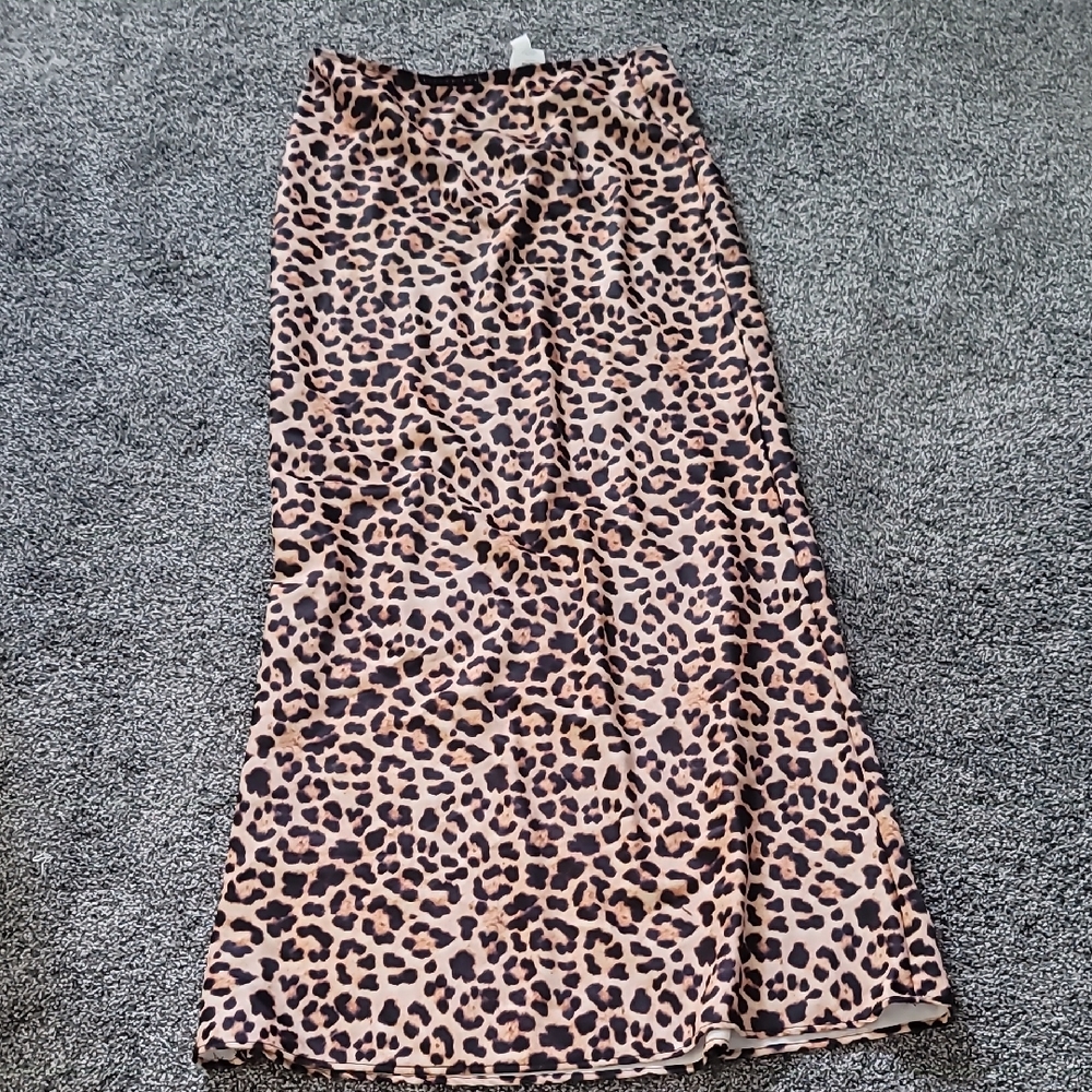 Missguided + Animal Print Maxi Skirt